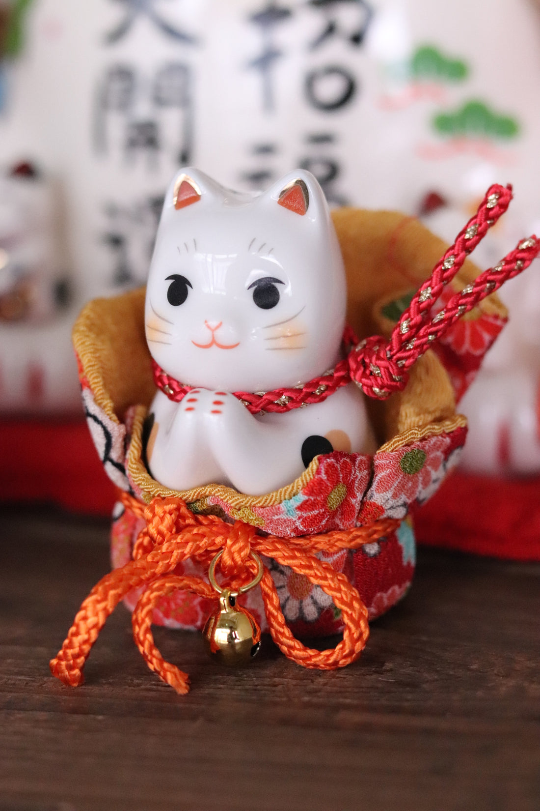 Maneki Neko- Lucky cat ornaments