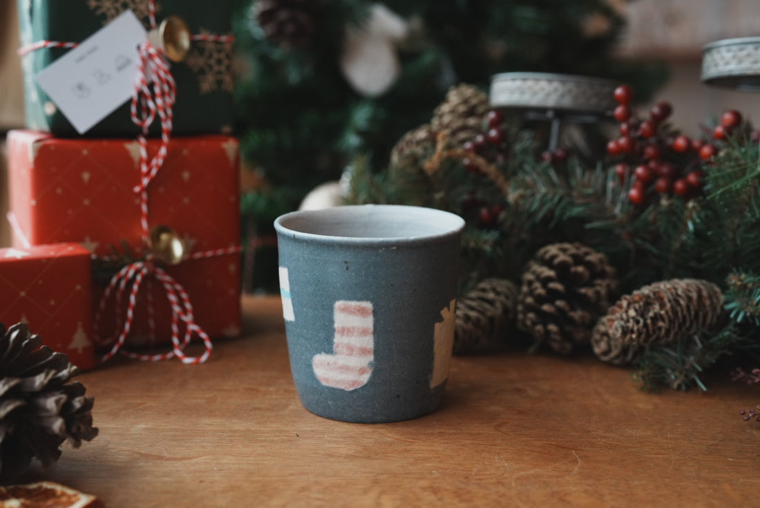 Haruko Harada 原田晴子 Christmas Straight Mug - HH37