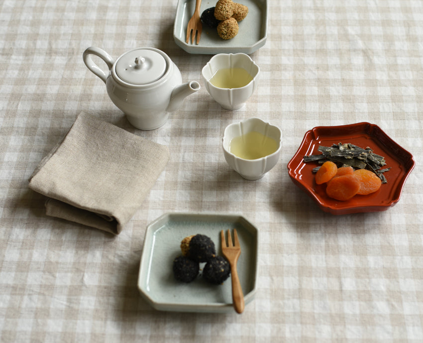 Studio M' Jasmin Teapot