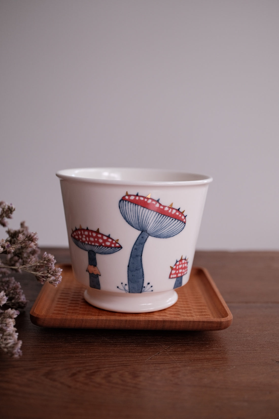 QIU Studio- Red Mushroom Tea/Coffee Cup