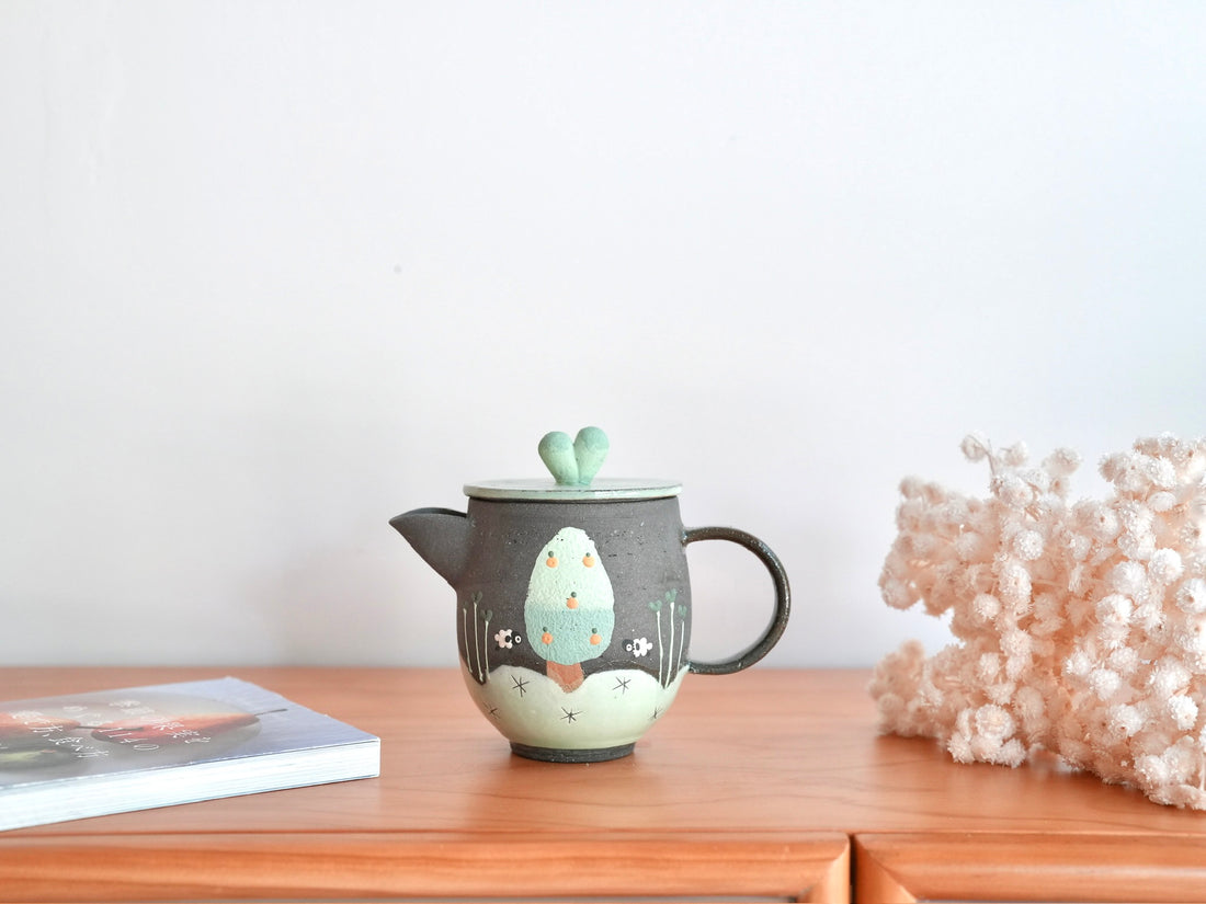 Akemi Nakamura 中村明美 Coffee Filter with Jug AN14