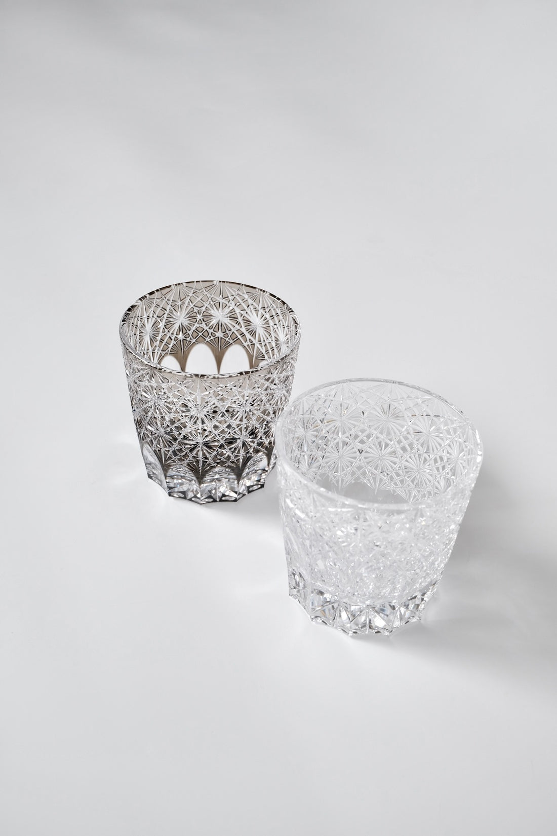 Edo Kiriko Whisky Glass Rock Glass "Large Chrysanthemum" White by Junichi Nabetani, Master of traditional crafts