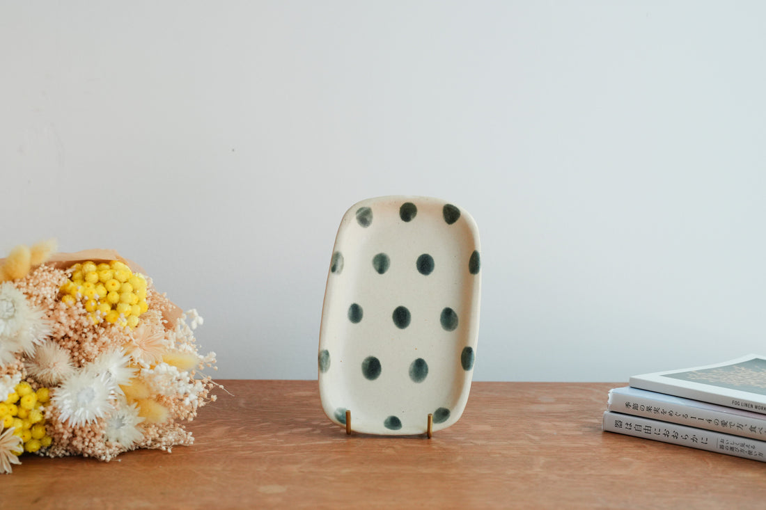 Ken Aoki 青木挙 Small Rectangle Plate KE09
