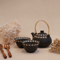 Kei Mitsumochi ミツ持啓 Floral Tea Set - Black KM72
