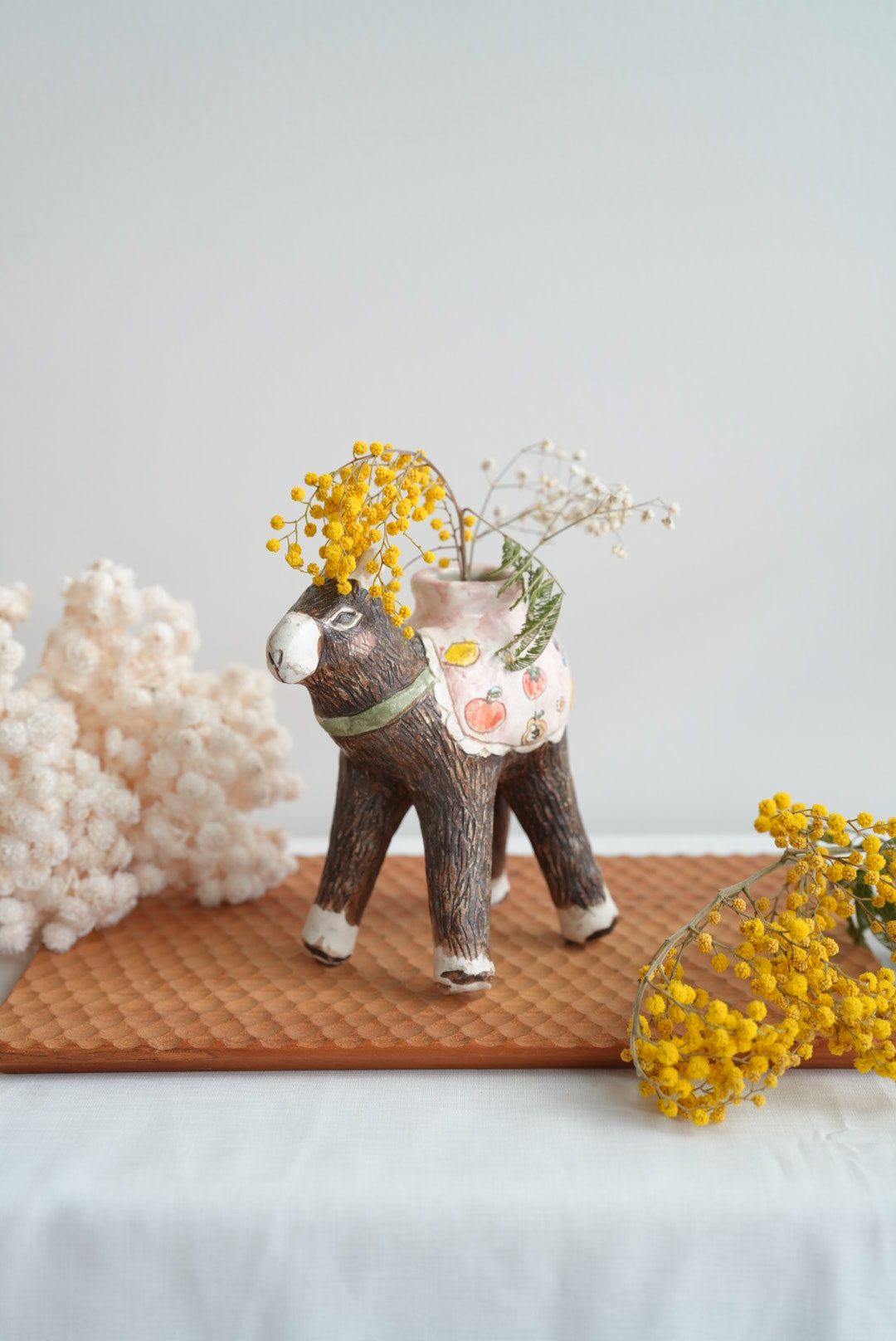 Sayo Horimizu 堀水小夜 Donkey Vase SH06