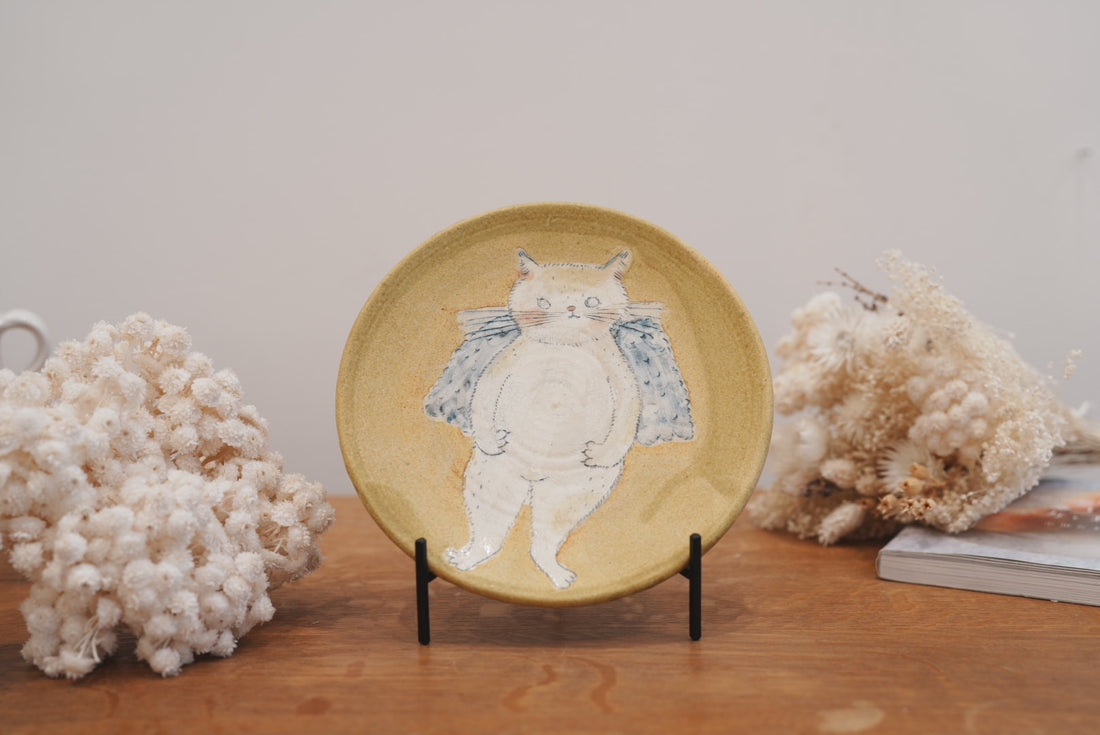 Tomoko Kubo コンガリ舍 Large Cat Plate TK19