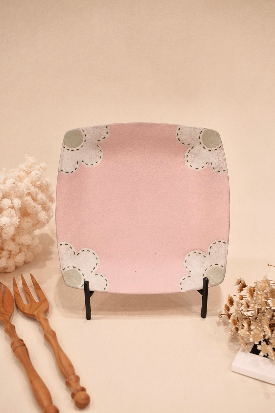 Kei Mitsumochi ミツ持啓 17cm Square Plate - Pink Flower KM28