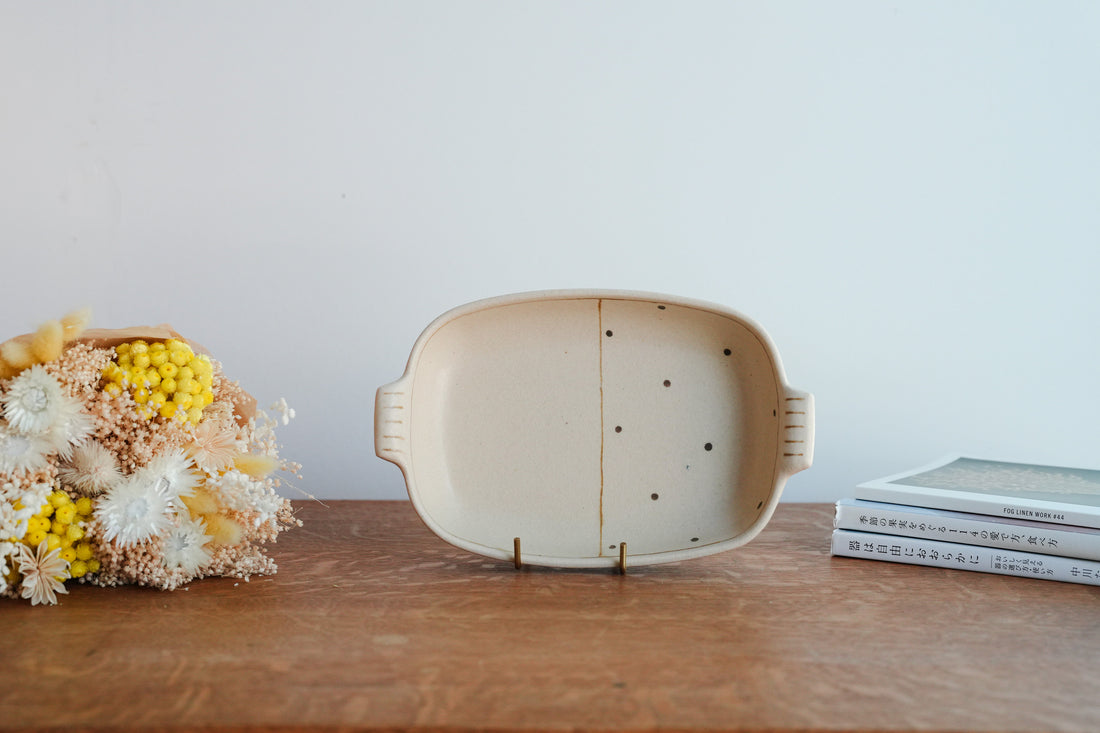 Chiho Yoshida 穗屋工房 - Ceramic Tray with Handle CY08