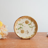 Minako Takizawa 滝沢三奈子 Small Yellow Flower Plate MW01