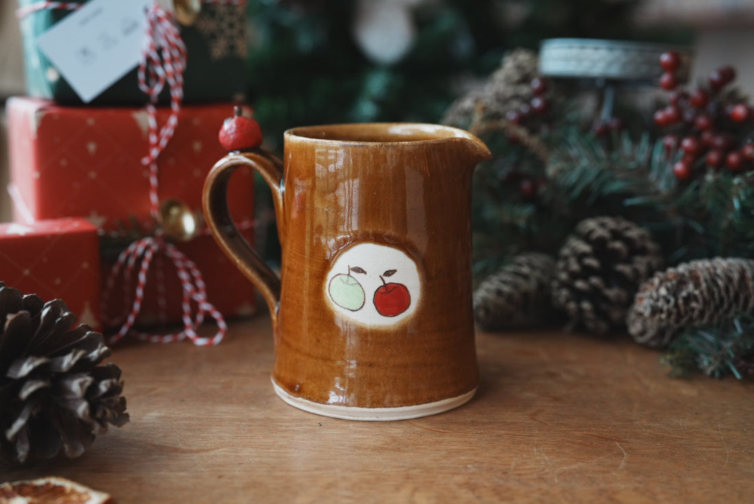 Fumiko Kondo 近藤布美子 - Brown Bear Large Jug FK18