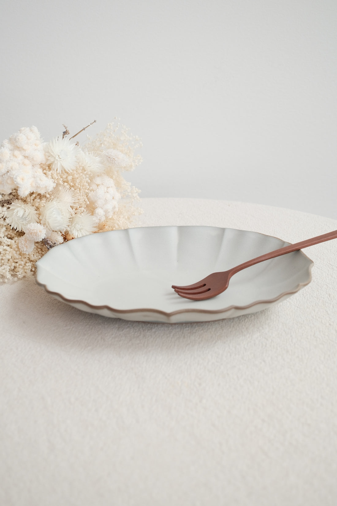 Mino Ware Lotus Oval Plate