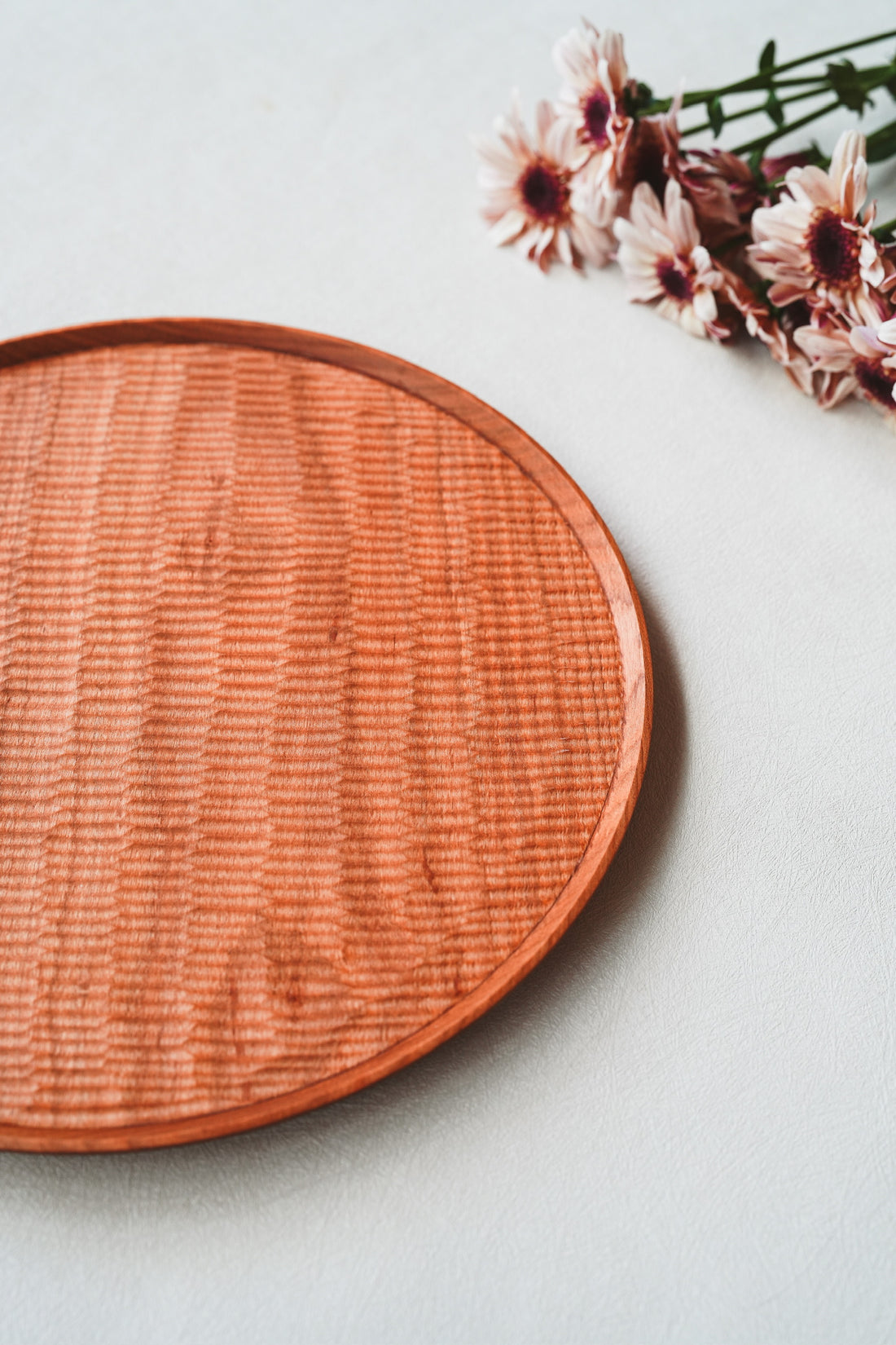 Kazunori Takatsuka 高塚和則 Round Cherry Wood Tray KU03