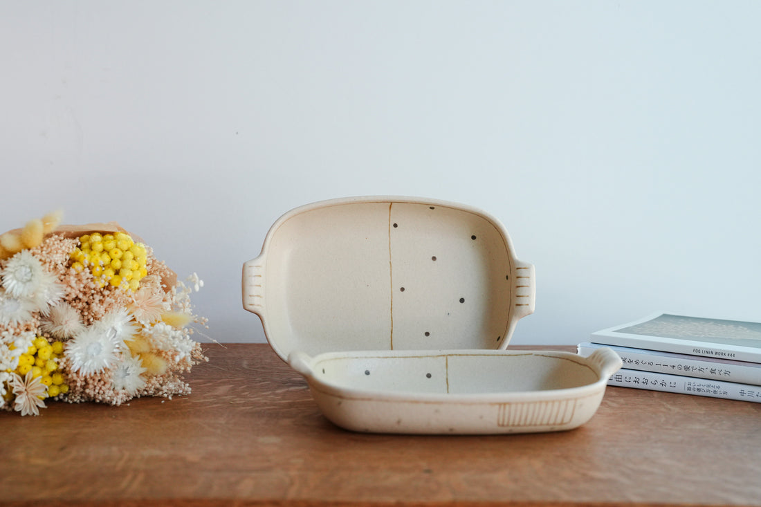Chiho Yoshida 穗屋工房 - Ceramic Tray with Handle CY08