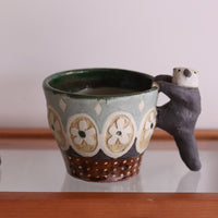 Katsukiya 香月舍 Animal Handle Mug KYE2