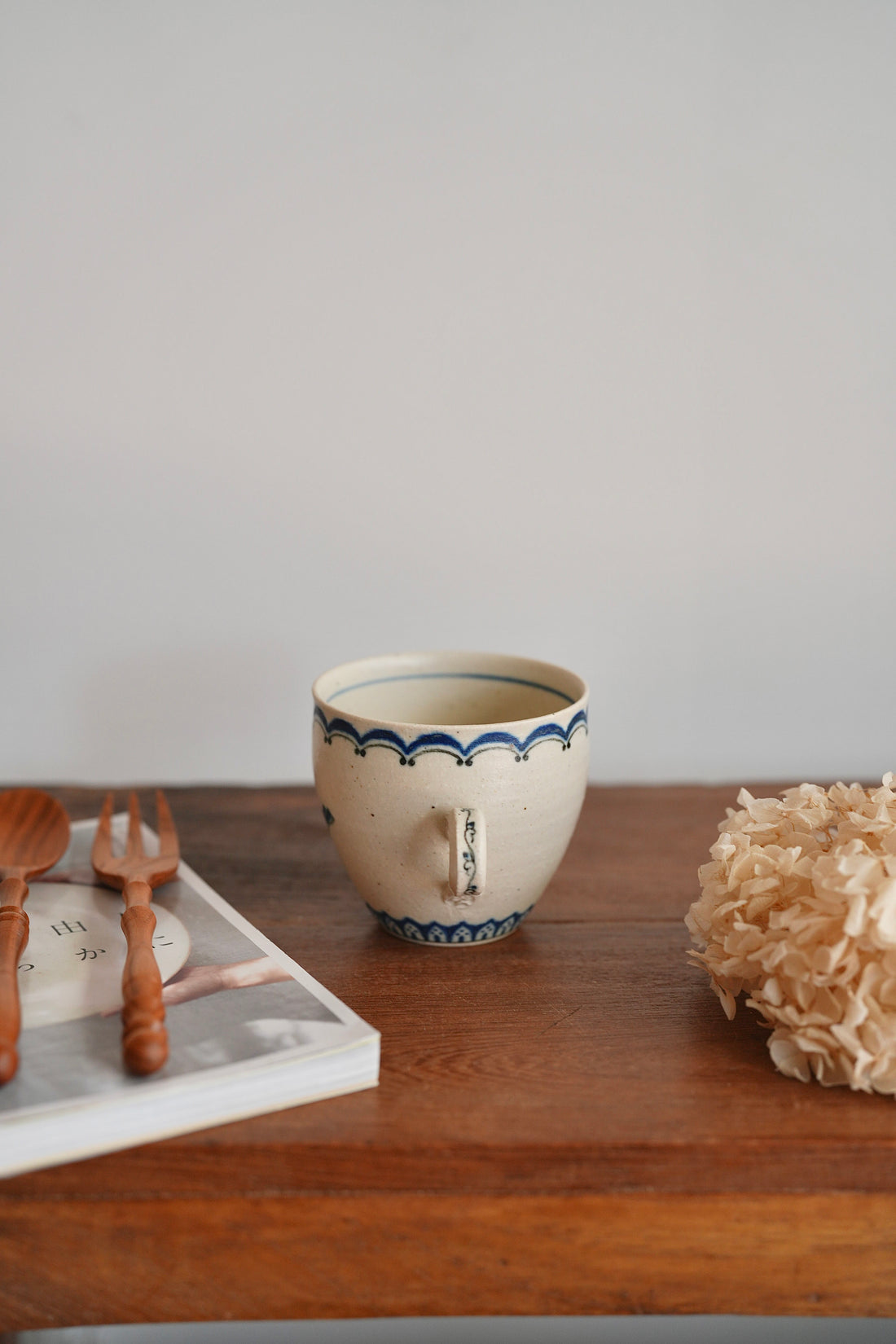 Shinko Nakanishi 中西申幸 Bird Mug SN04