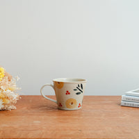 Kumiko Ishikawa 石川久美子 Mug KI09