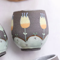 Akemi Nakamura 中村明美 Tulip Teacup AN12