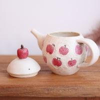 Atsumi Honda 本田あつみ Apple Teapot - AH43