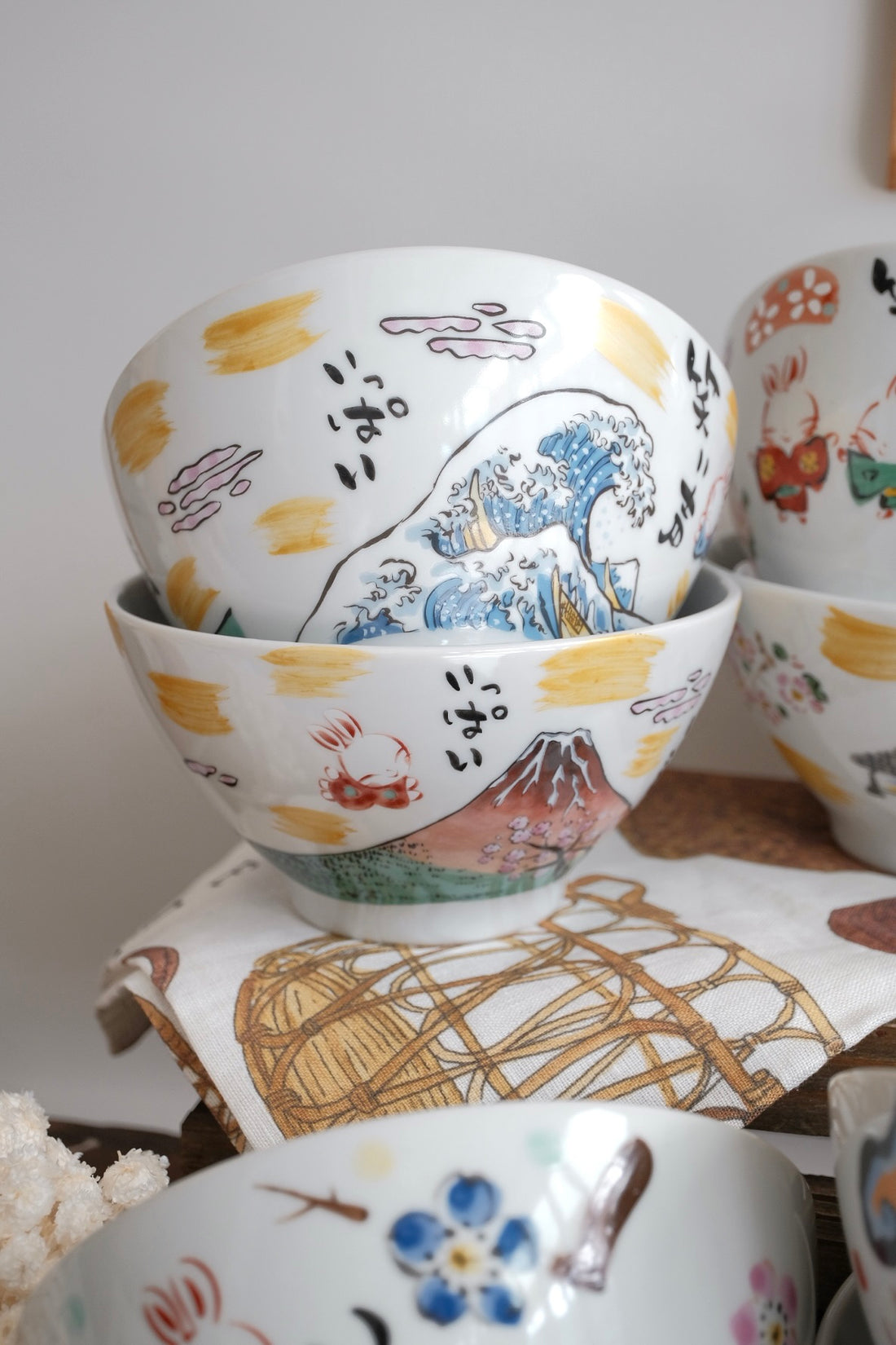 夕立窯 Fully Handmade Ramen Bowl - Mt. Fuji & Great Wave off Kanagawa