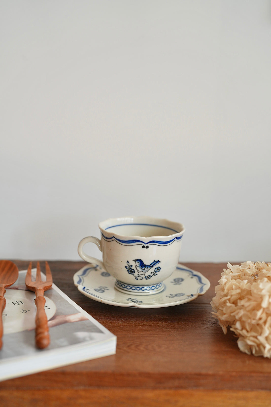 Shinko Nakanishi 中西申幸 Bird Mug and Saucer set SN03