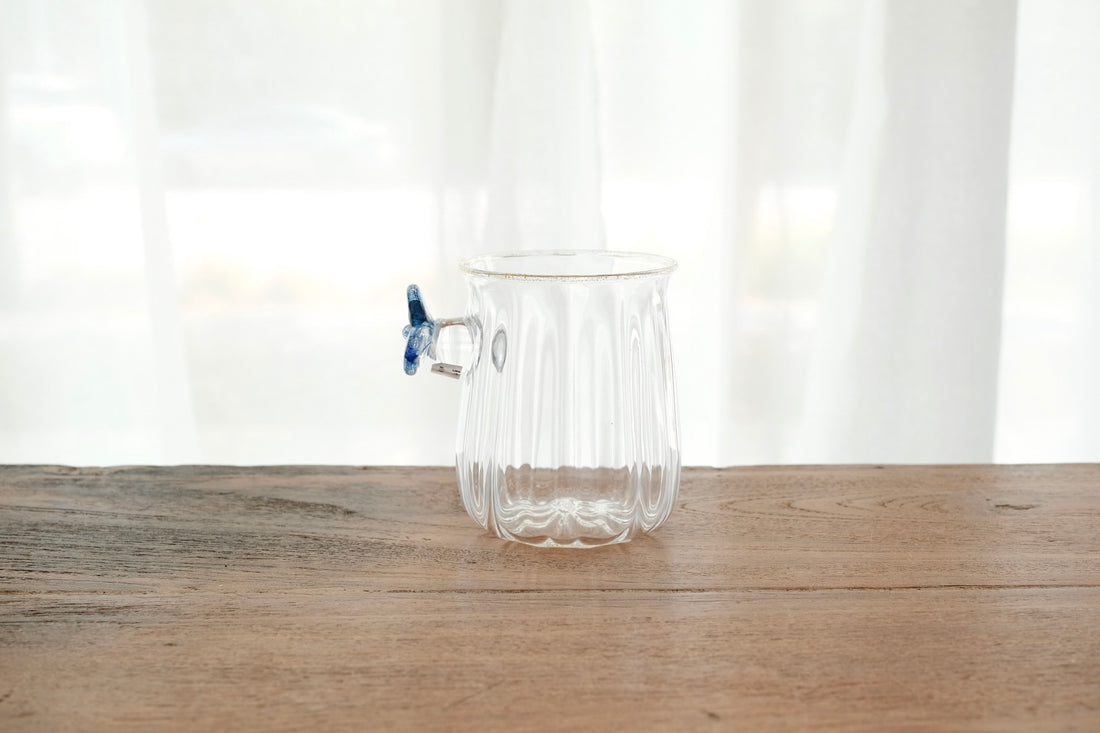 Makiko Kitagata 北形槙子 Lace Flower Handle Glass MG10