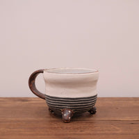 Emishi Kobo 池田匡優&美弥子 - Mug with Stand EK12