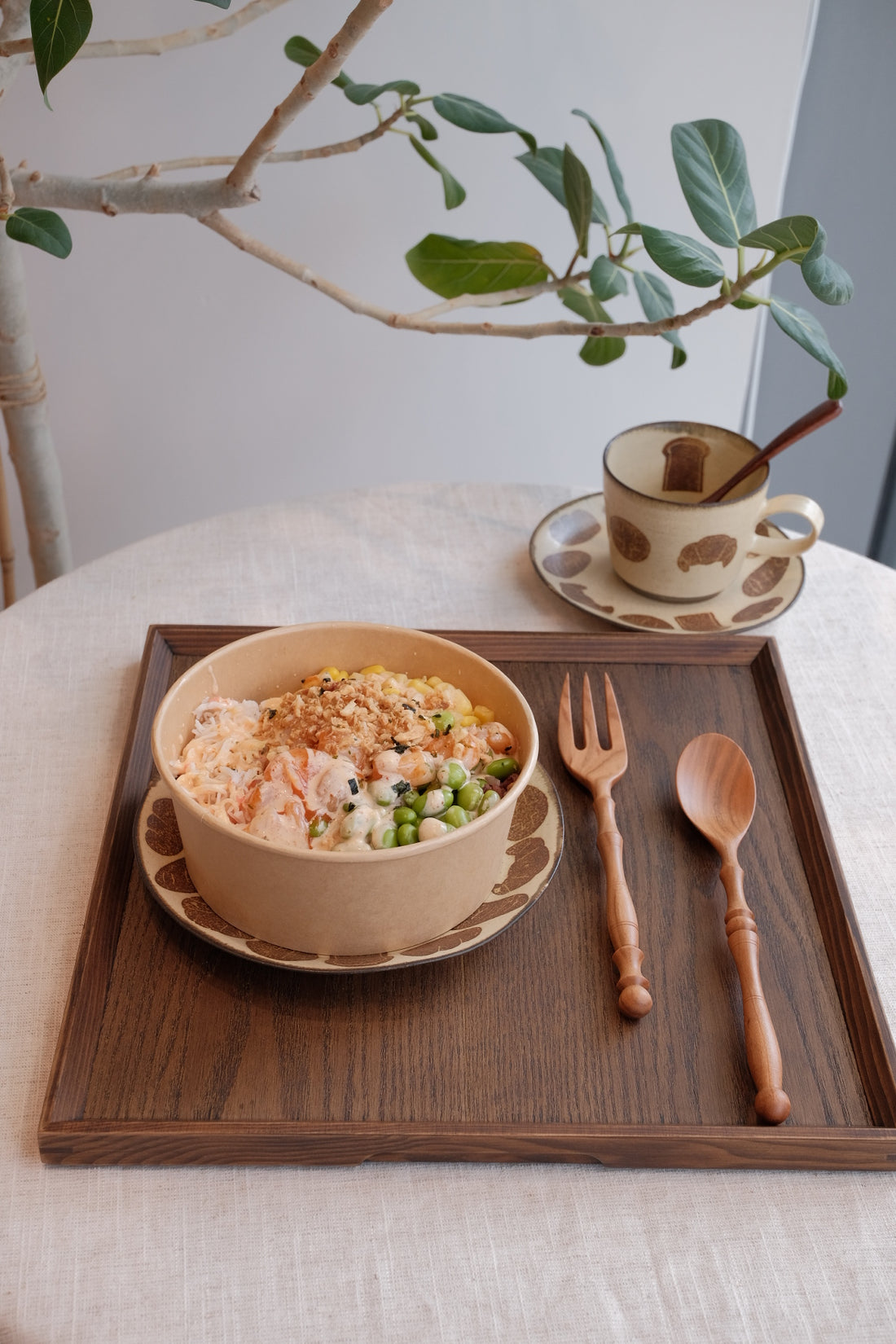 Non-Slip Surface Natural Wood Serving Tray