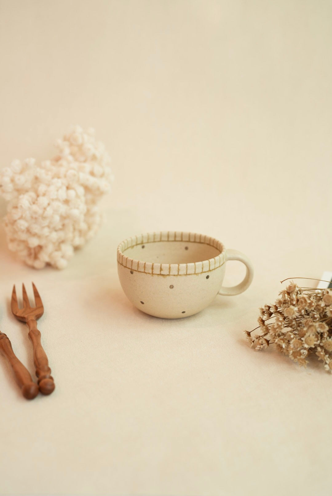Chiho Yoshida 穗屋工房 Mug - Line & Dots CY14