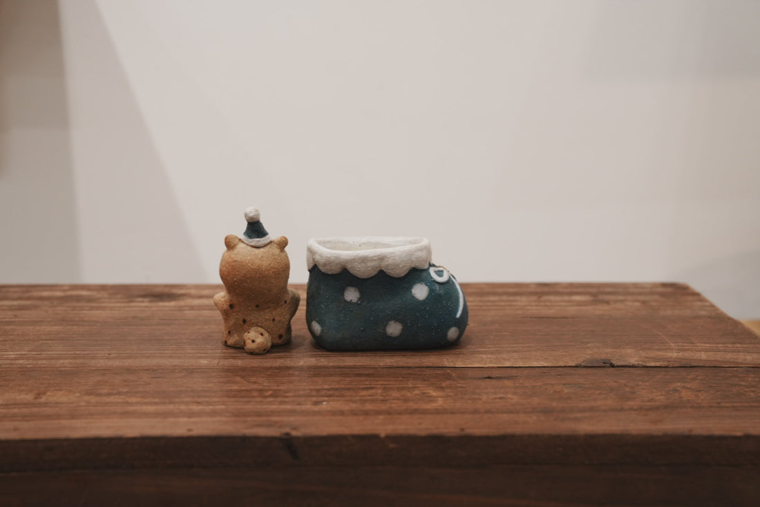 Naori Wagatsuma 我妻なおり - Bear & Sock Decoration NW01