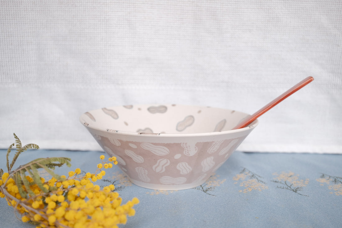 Minoware Ramen Bowl Flowers & Peanuts