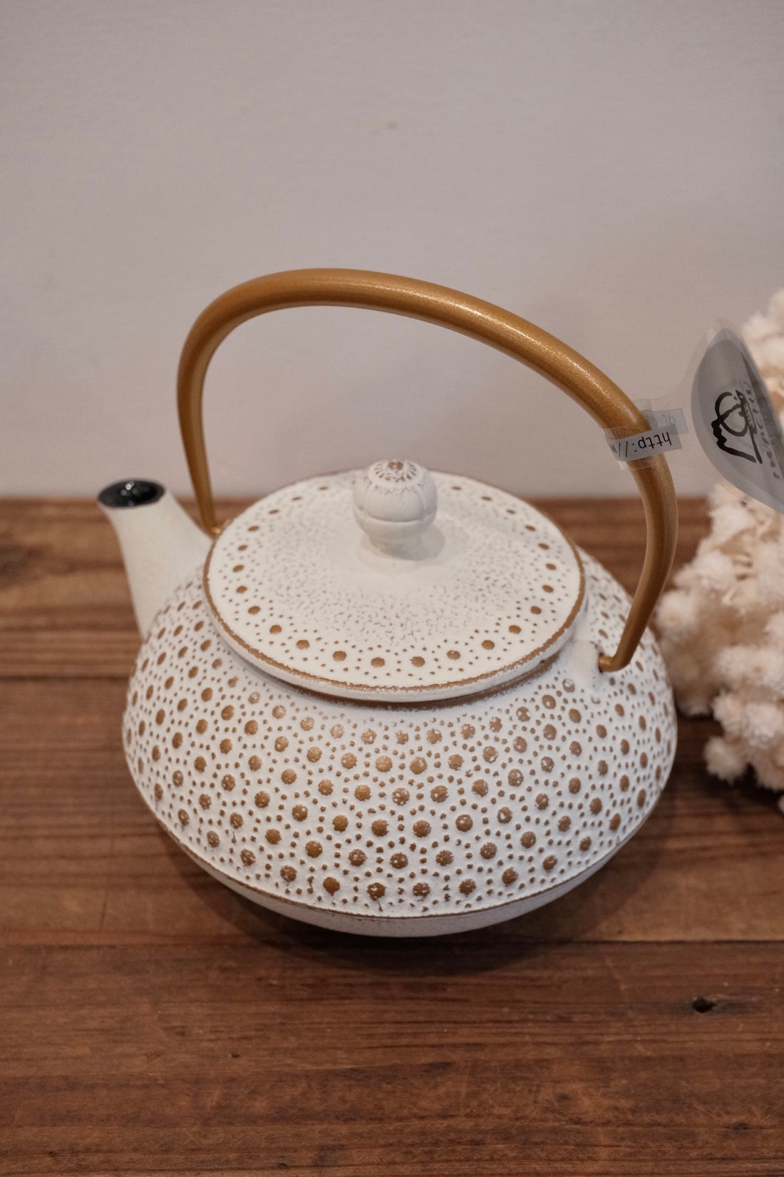 IWACHU Iron Teapot - White Gold - Dots Pattern