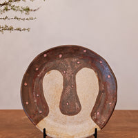 Siam Hands Round Plate Bunny Brown