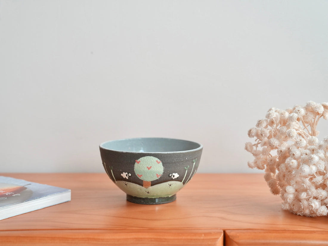 Akemi Nakamura 中村明美 Sheep Bowl AN15