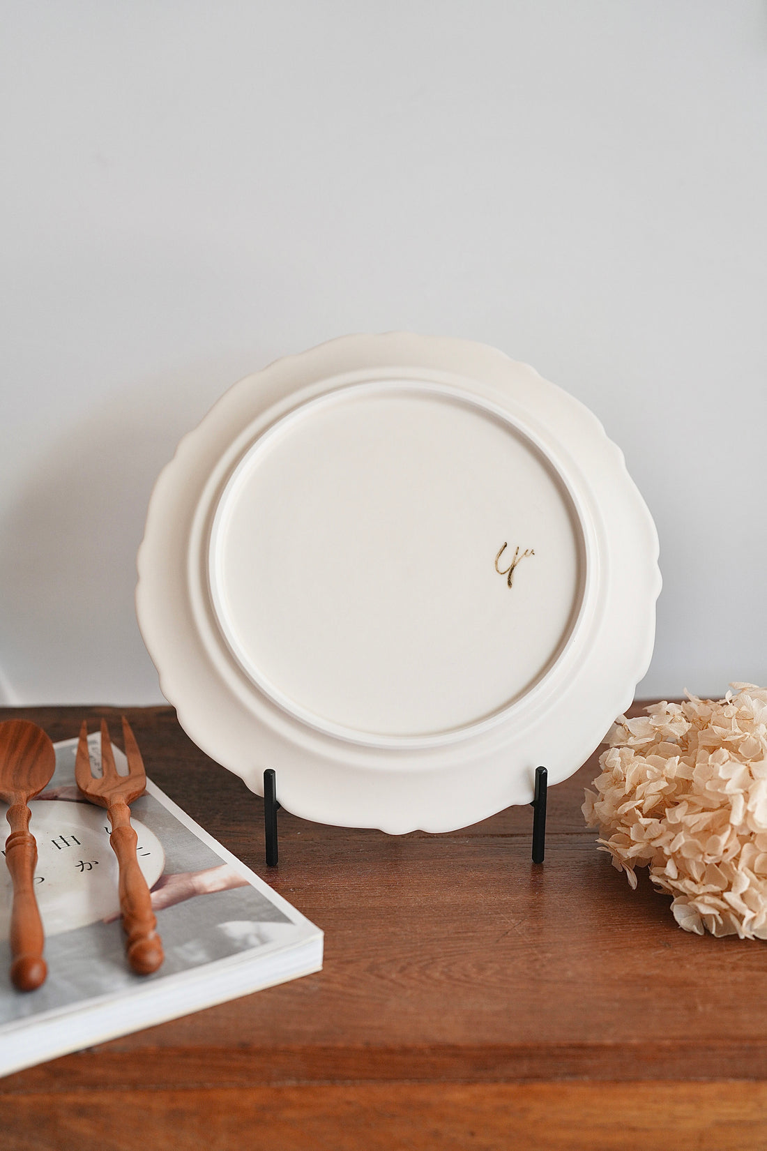 Yuko Hiramatsu 平松祐子 Large Plate YH09