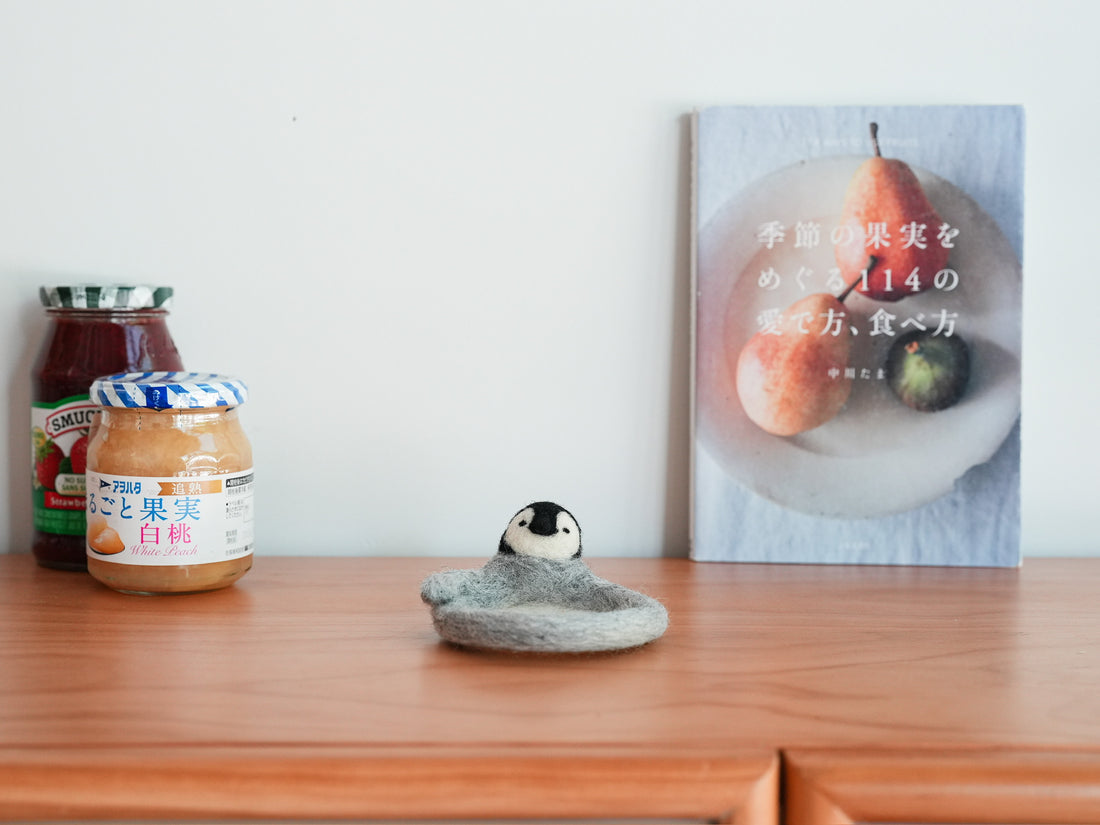 Aya and Yoshiko Wool Felt Small Animal Coaster - Penguin YS02