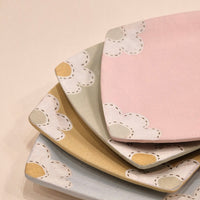 Kei Mitsumochi ミツ持啓 17cm Square Plate - Yellow Flower KM26