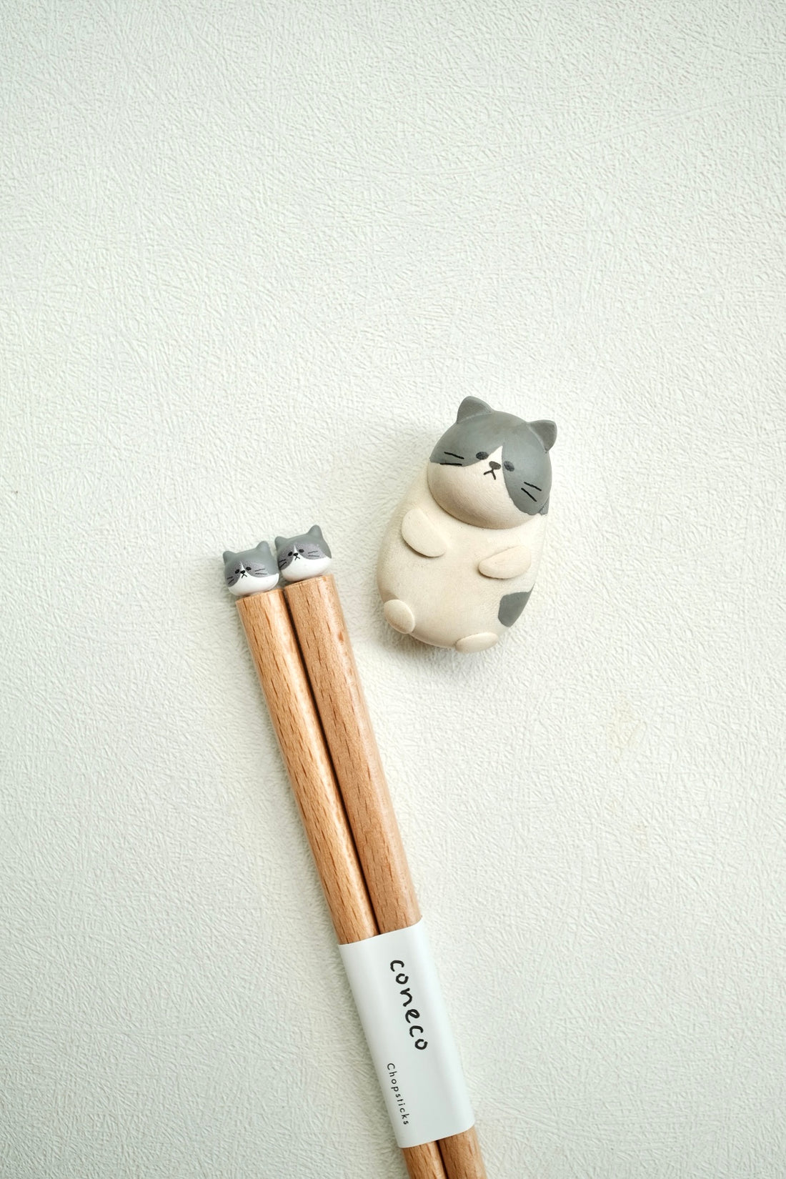 Japanese Coneco Natural Wood Chopstick and Chopstick Rest