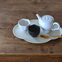 Studio M' Kamon Plate Flower-shaped