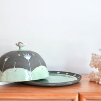 Akemi Nakamura 中村明美 Cake Holder with Lid AN32