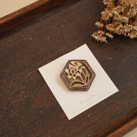 Michi Ito 伊藤三智 - Brooch - Narcissus M26