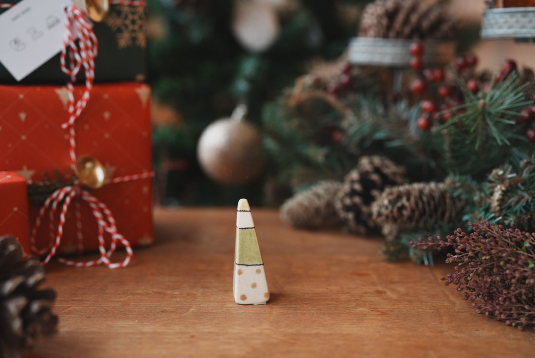 Kinobori 伊藤きのぼり Christmas Ornament KB22