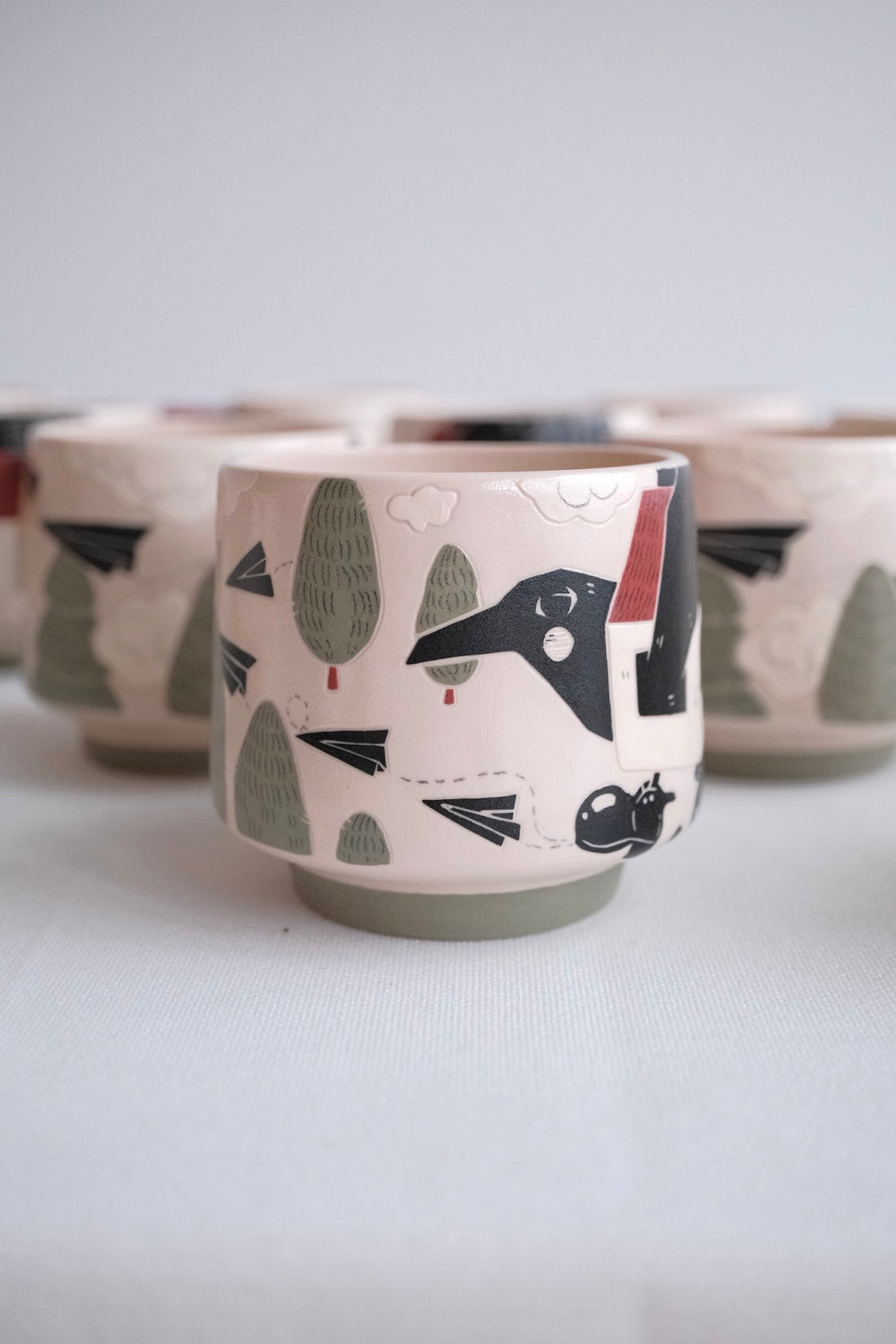 Shirogarasu Studio - Red House Cup BY117