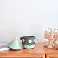 Akemi Nakamura 中村明美 Animal Teapot AN13