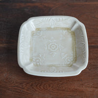 Maya Inamura 稲村真耶 Yellow Square Plate MI07