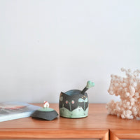 Akemi Nakamura 中村明美 Sugar Pot with Spoon AN31