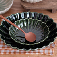 Japanese Chrysanthemum Shape Oval Serving Bowl