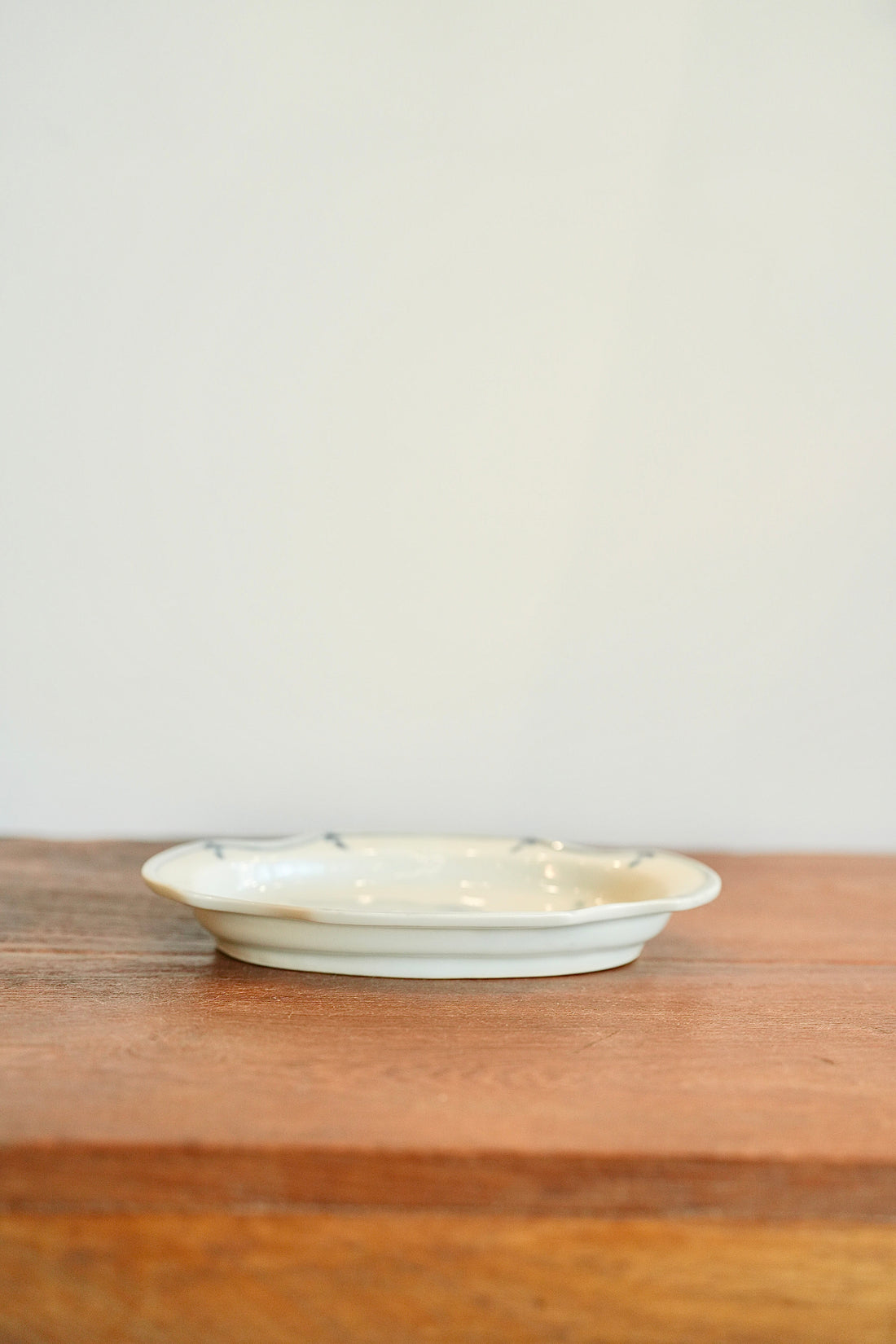 Maya Inamura 稲村真耶 Lilly of the Valley Oval Plate MI16