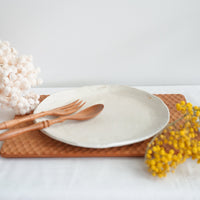 Tatsuo Horimizu 堀水達雄 White Round Plate TH04