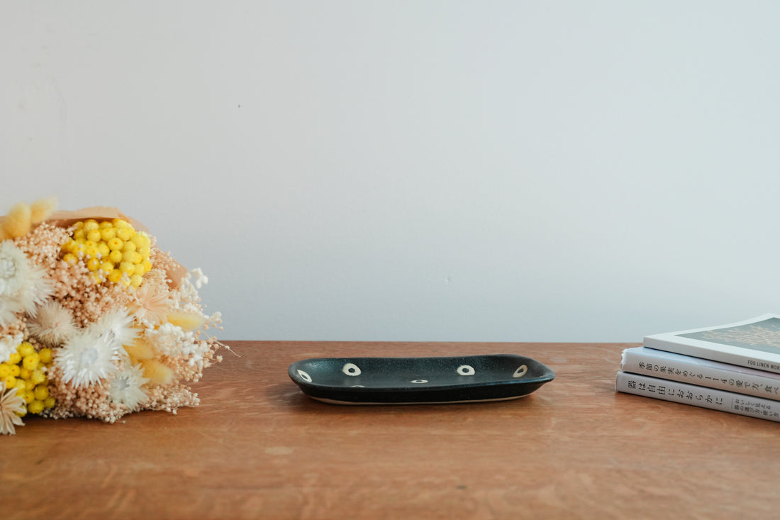 Ken Aoki 青木挙 Small Rectangle Plate KE09