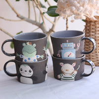 Akemi Nakamura 中村明美 Animal Mug AN03